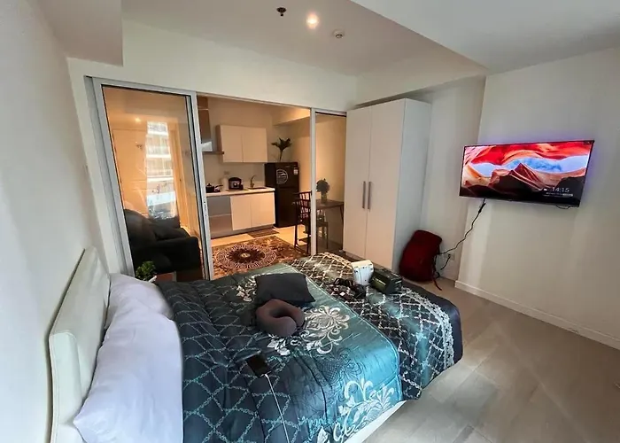 Staycation In Azure Paranaque * مانيلا
