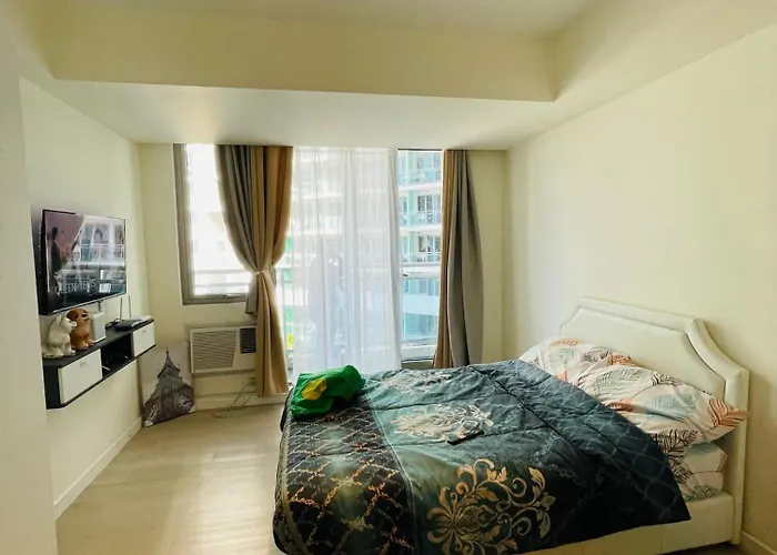 Staycation In Azure Paranaque شقة *